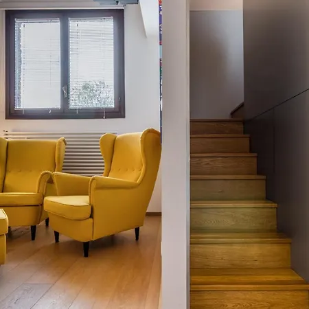 The Silk House By Lionhost 3*