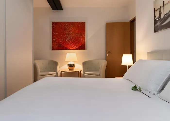 Aparthotel The Silk House By Lionhost