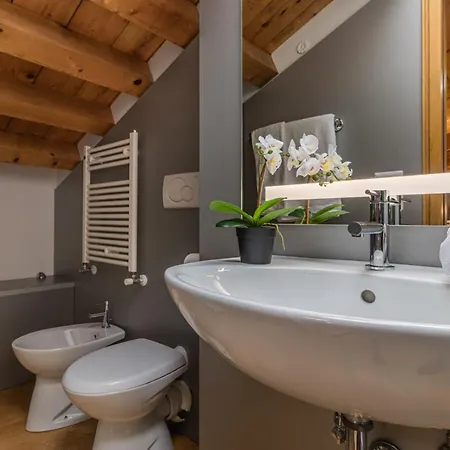 The Silk House By Lionhost Lägenhetshotell Venedig